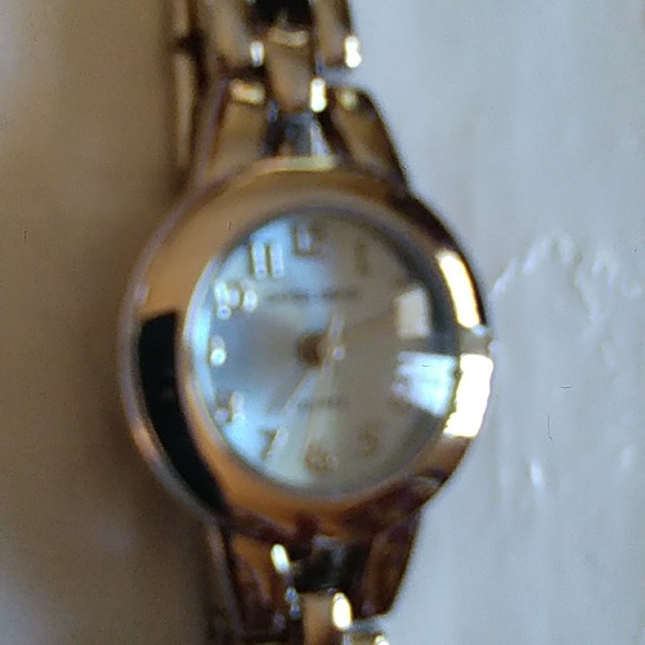 Ladies Daniel David Stainless Steel Quartz Watch - Picture 12 of 12